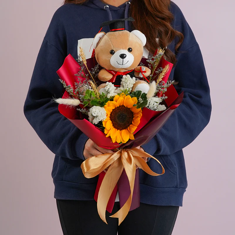 Shining Star Graduation Bouquet - Image 3